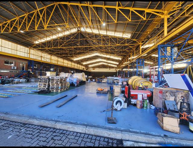 18,286M² WAREHOUSE FOR SALE IN ROODEKOP